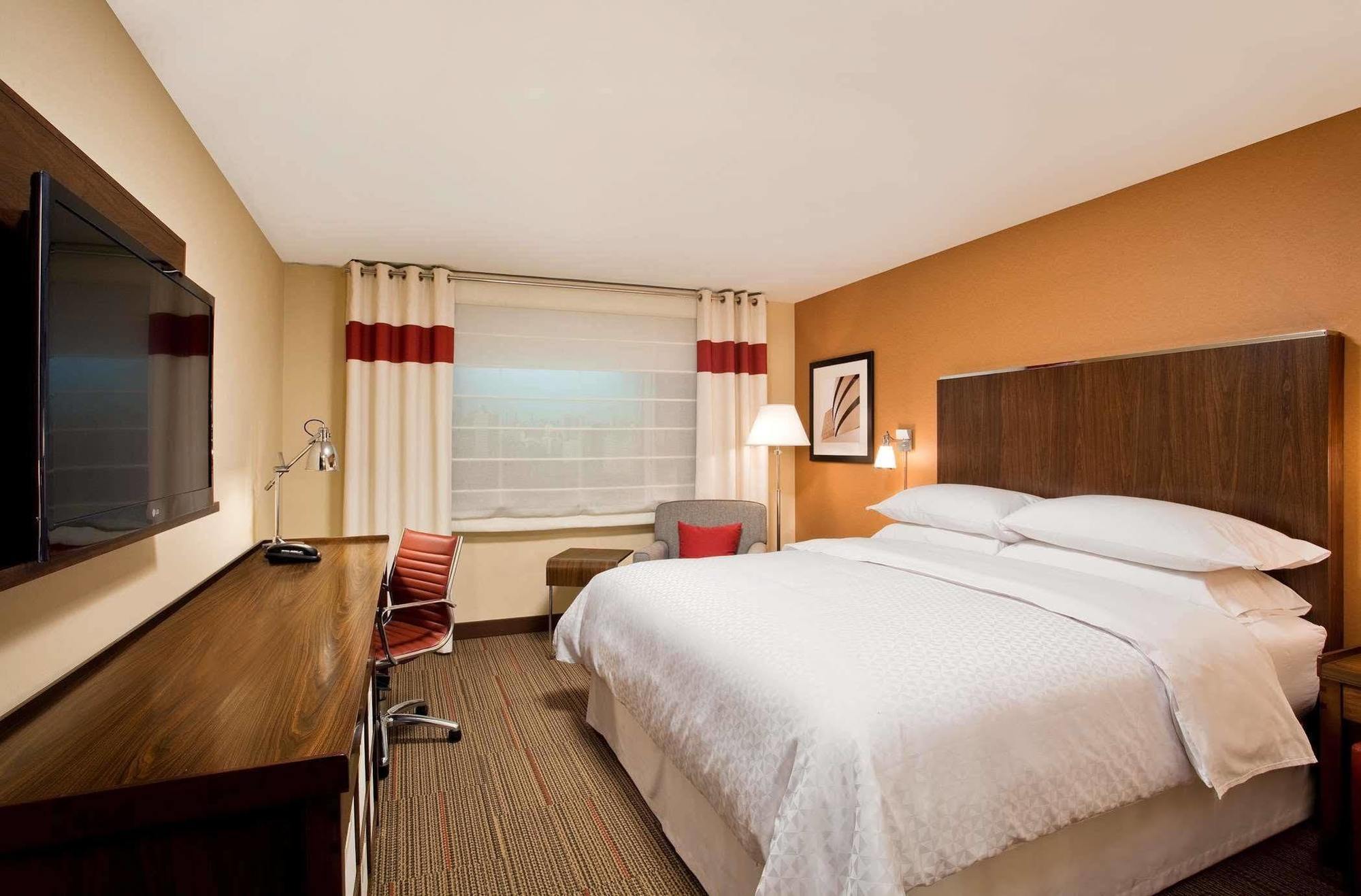 Four Points By Sheraton Cleveland Airport Экстерьер фото