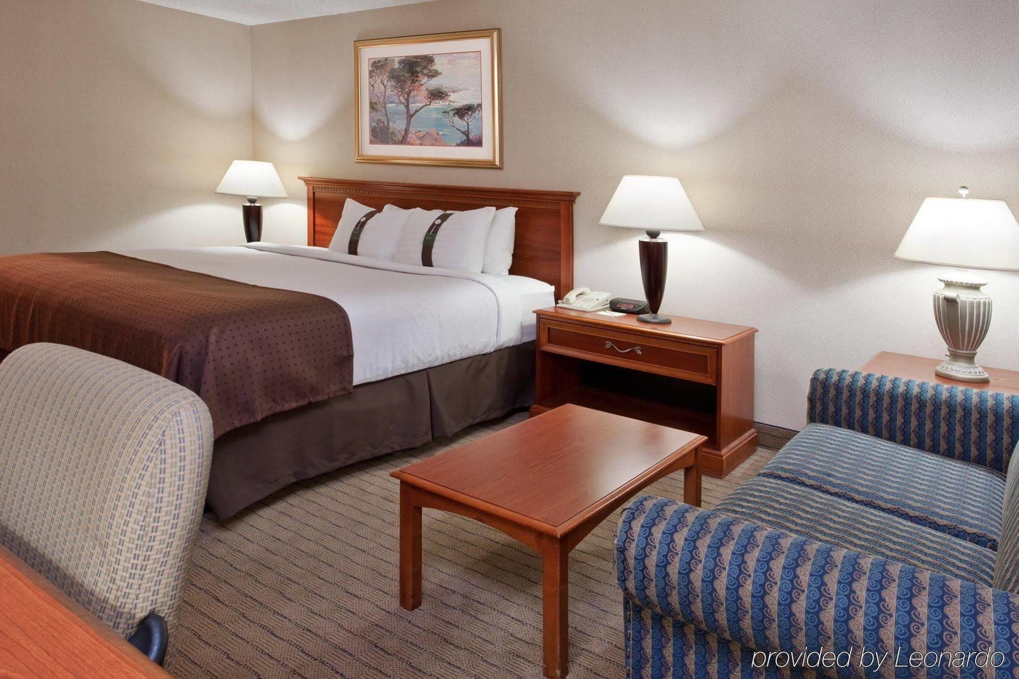 Four Points By Sheraton Cleveland Airport Экстерьер фото